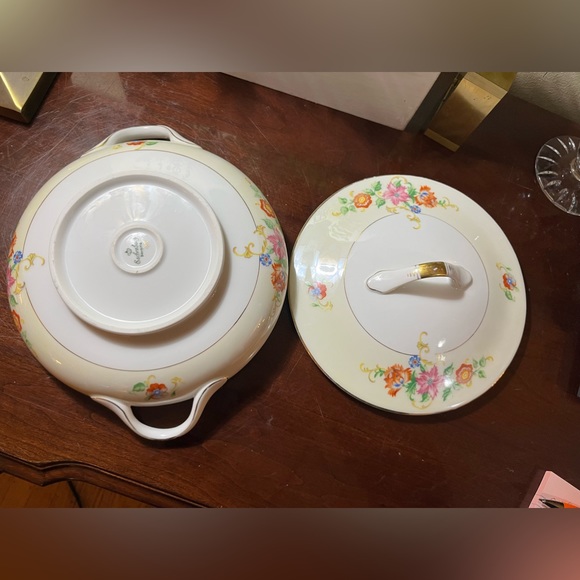 RARE Eschenbach Baronet style Bavarian China Pattern Floral China Bowl w Lid - Picture 10 of 14